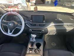 نیسان ئەلتیما